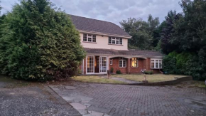 Secluded 4 bedroom house